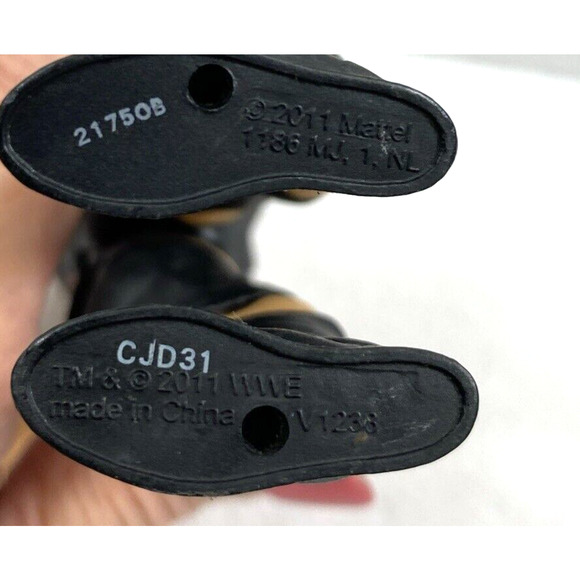 WWE Andre the‎ Giant Wrestler Action Figure Mattel 2011 Bendable Arms Legs - Picture 5 of 7